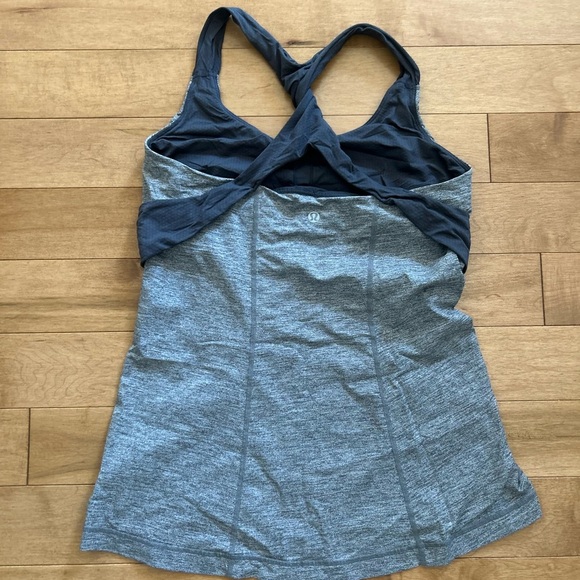 Lululemon Spin Me Tank Top - Picture 4 of 4